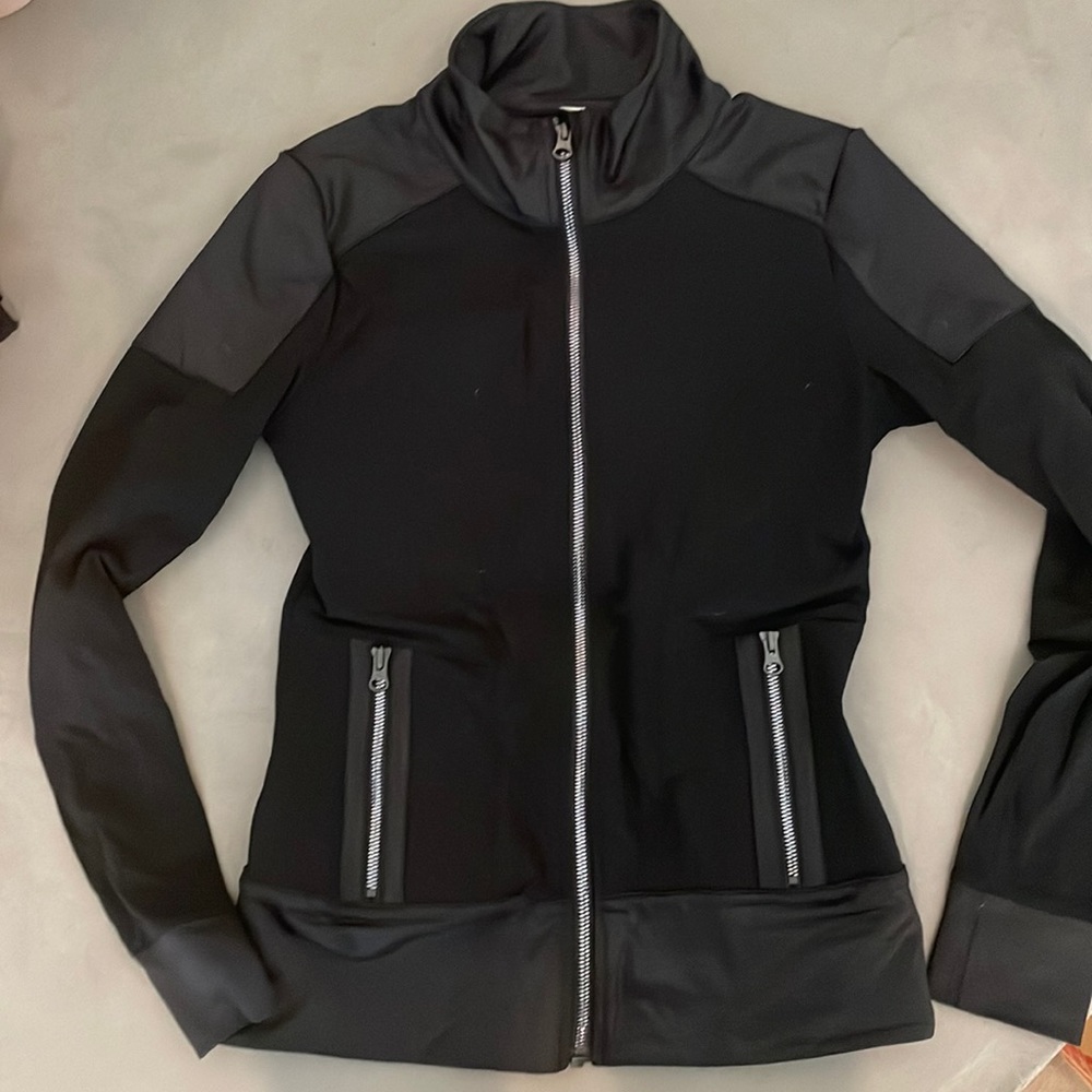 ALO yoga motto zip up